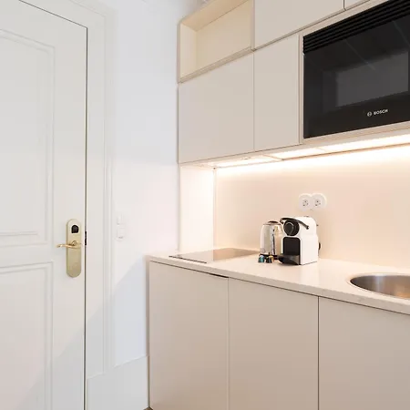 Boutique Chiado Гостьовий будинок Лісабон