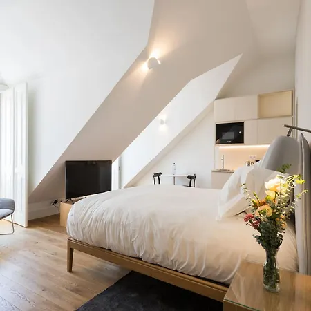 Boutique Chiado Guest house 4*