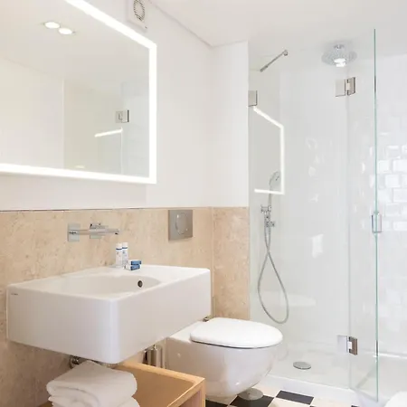Boutique Chiado Πανσιόν 4*