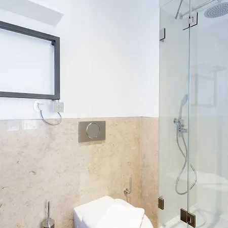 Boutique Chiado 4* ליסבון