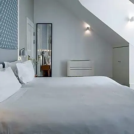 Boutique Chiado Guest house 4*